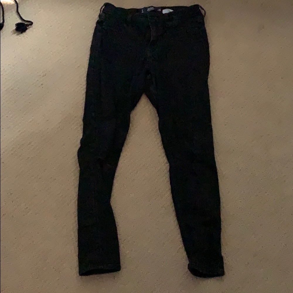 Hollister black ripped jeans